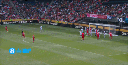 本届世俱杯首球诞生！塔拜仁首秀助攻，科曼头球破门